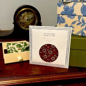 Sezane of Paris scarf in collective gift box La Foullard Pour La Vie, luxury